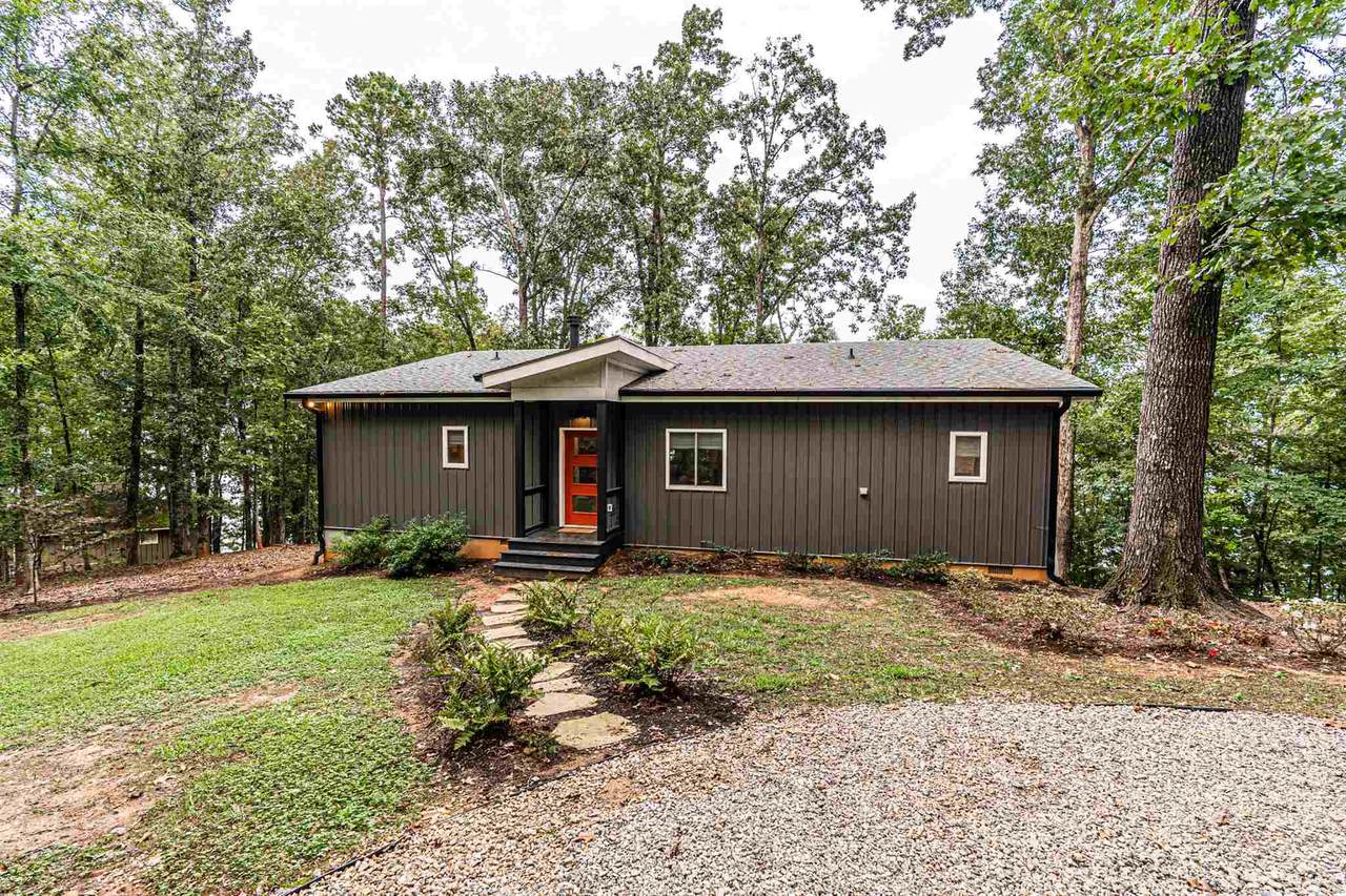 1720 Shady Oak Lane - Photo 1