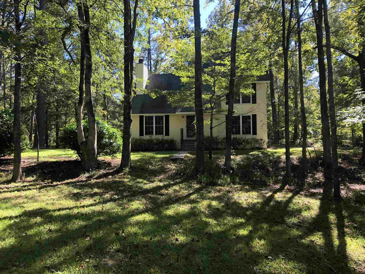 108 Oak Leaf Circle - Photo 1