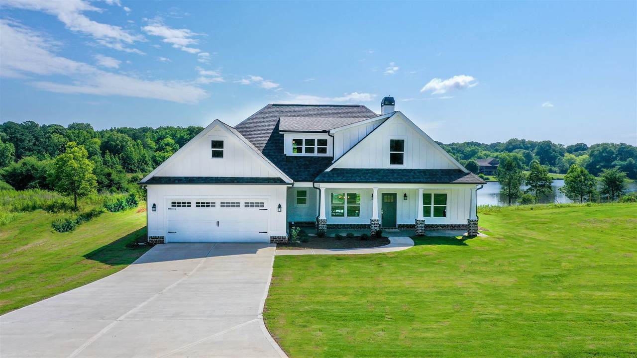 190 Alexander Lakes Drive - Photo 1