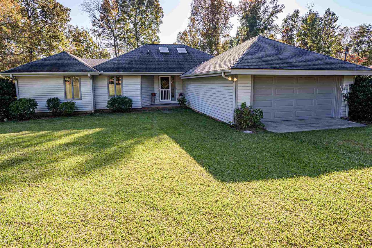 242 Quesenberry Drive - Photo 1
