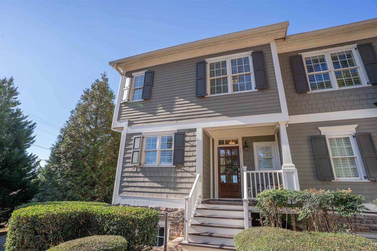 905 Greensboro Road - Photo 1