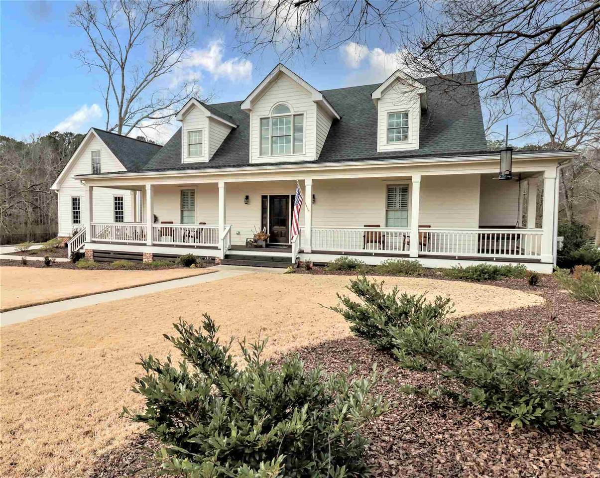 532 Village Road - Photo 1