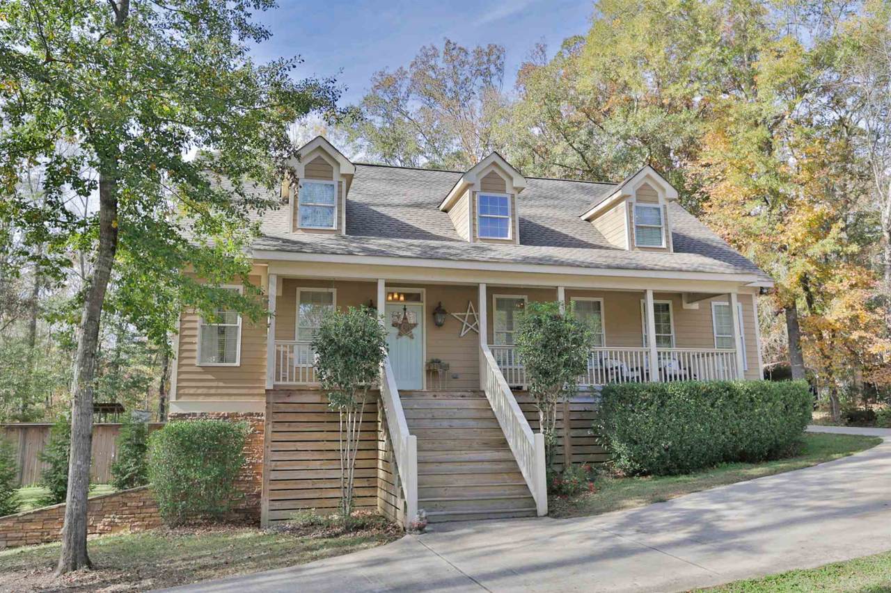 120 Chandler Drive - Photo 1