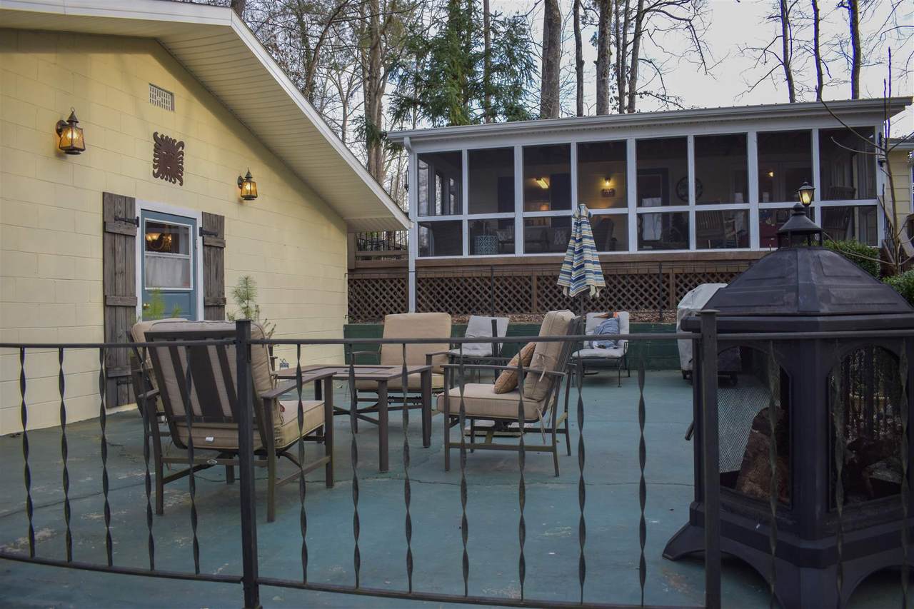 160 Cedar Lane - Photo 1