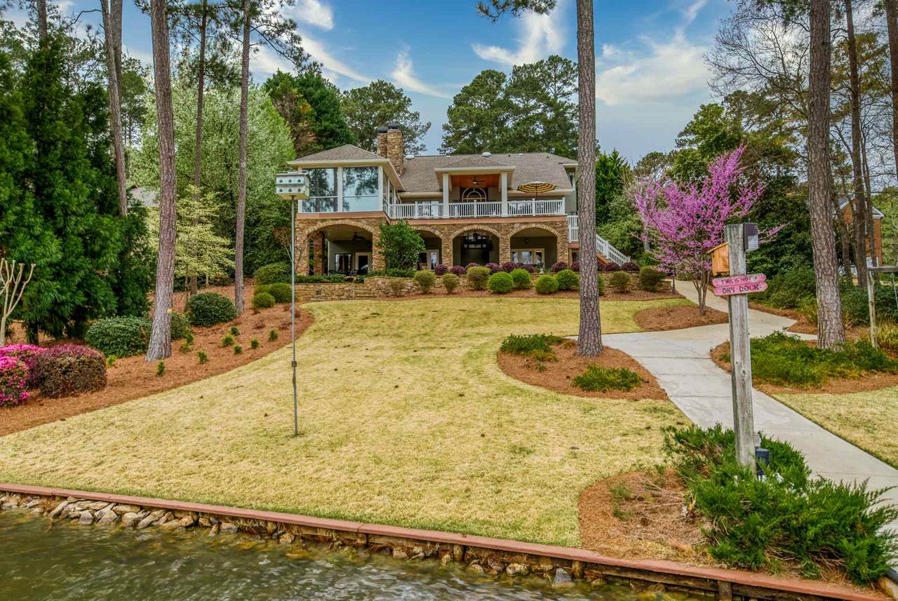 1190 Club Cove Drive - Photo 1