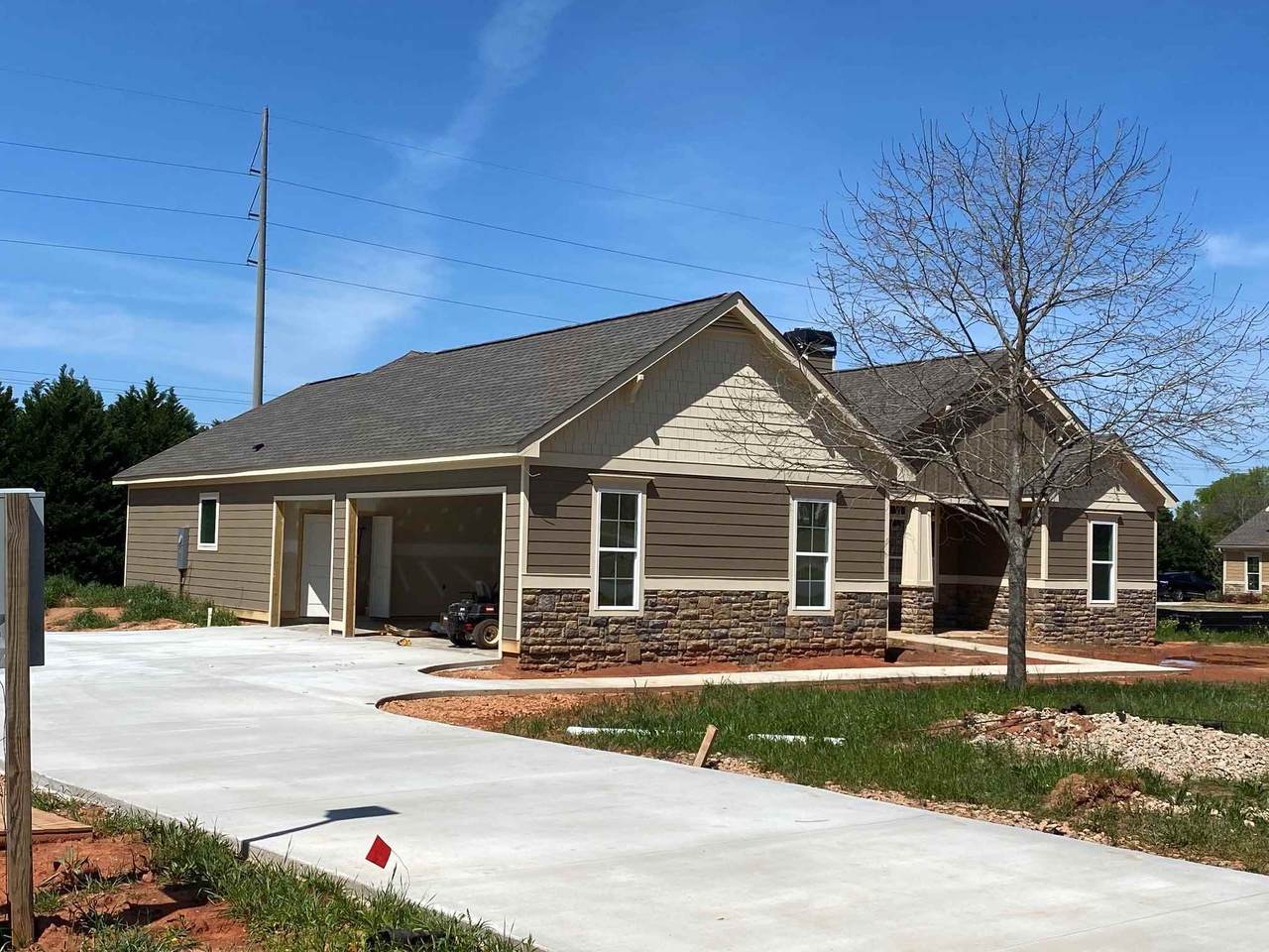 200 Sage Court - Photo 1