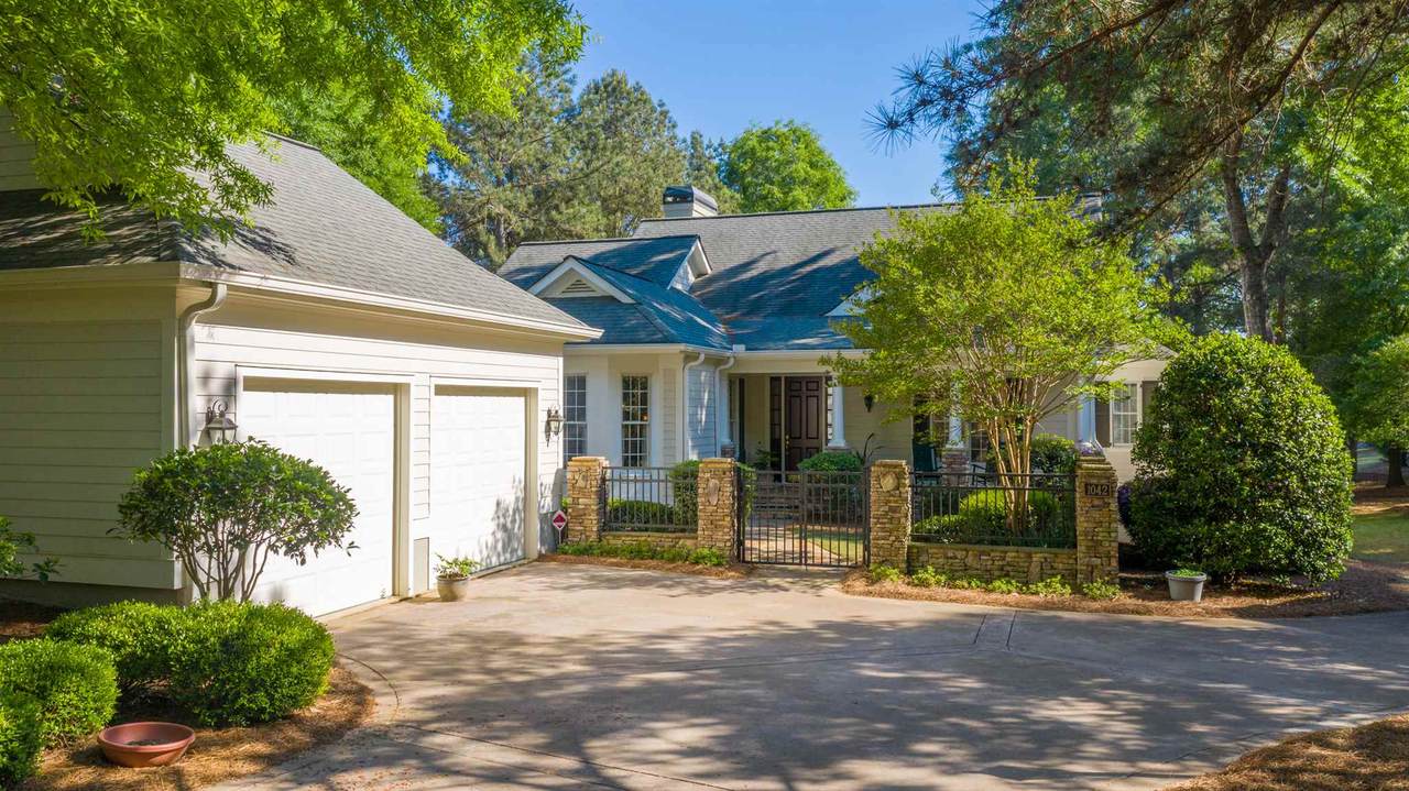 1041 Olde Chapel Lane - Photo 1