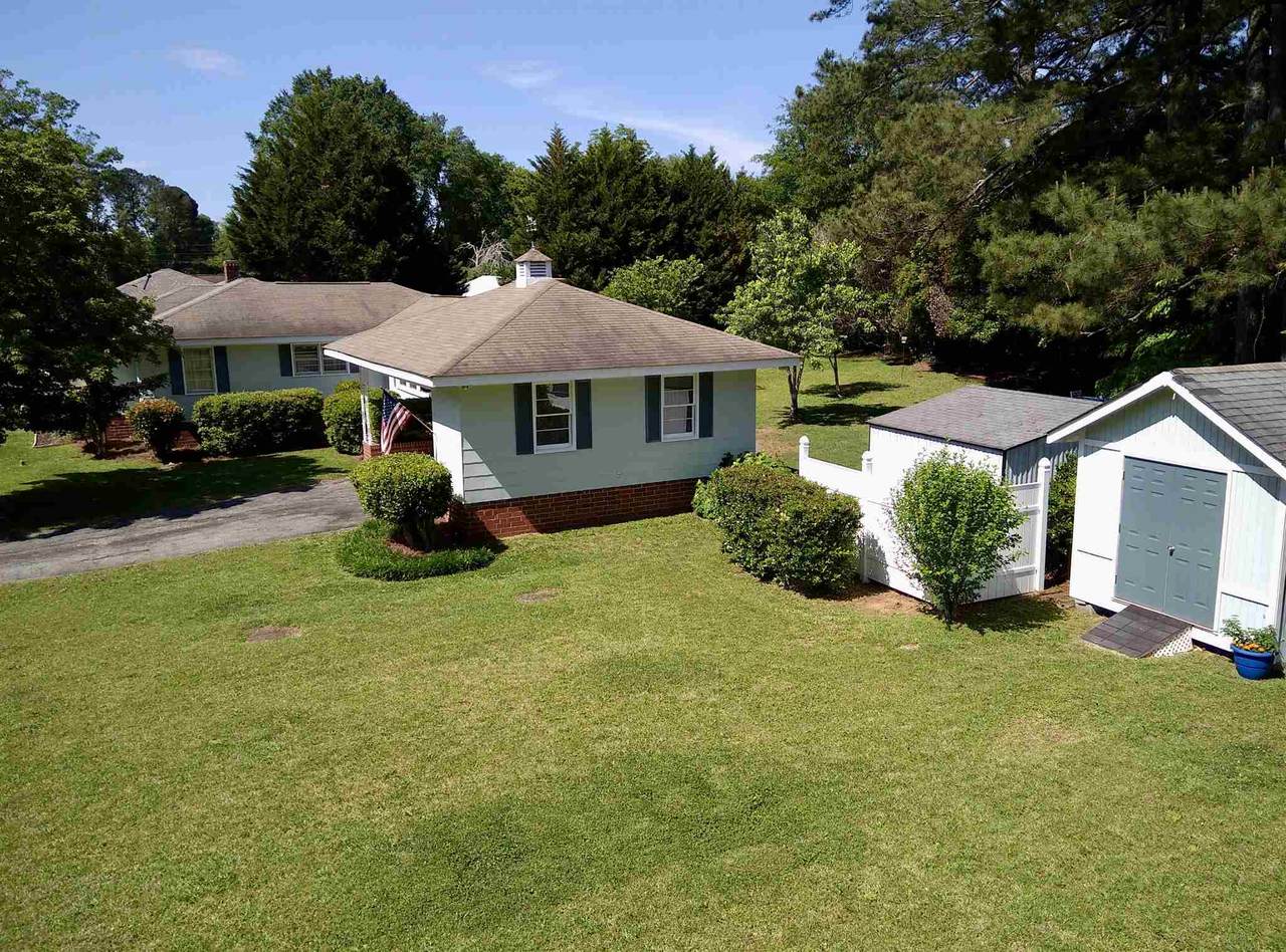 108 Mckinley Street - Photo 1