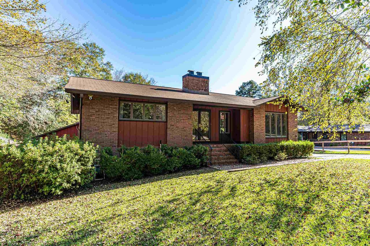 115 Lakecrest Drive - Photo 1