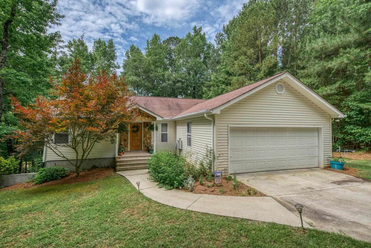 1521 White Oak Drive - Photo 1