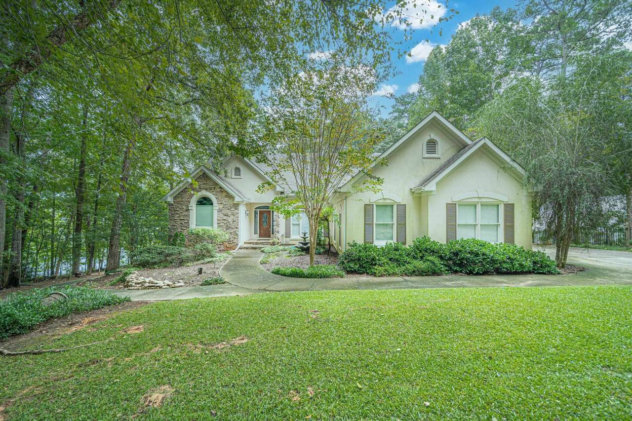112 Long Shoals Circle - Photo 1