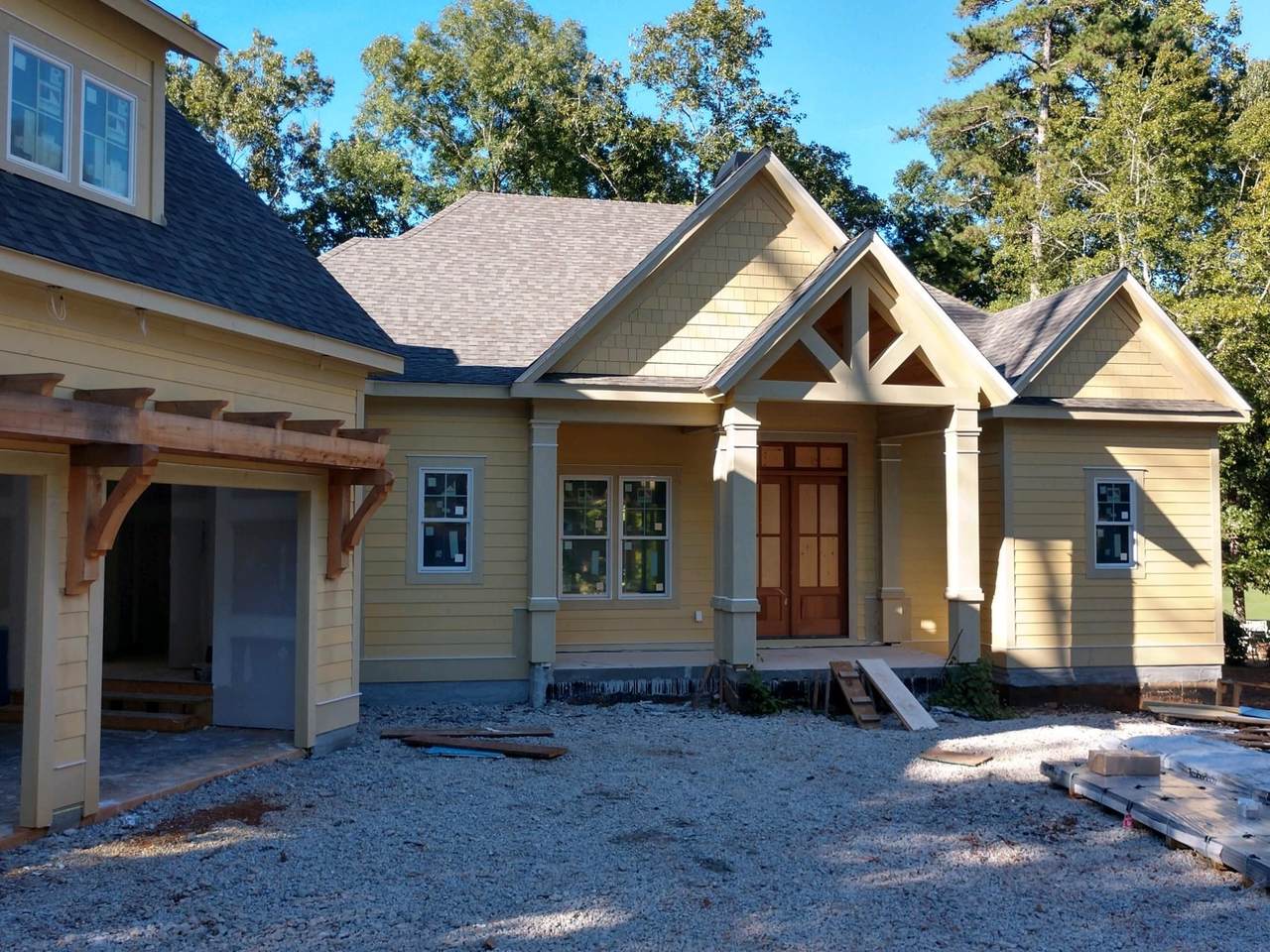 1041 Lake Pointe South - Photo 1