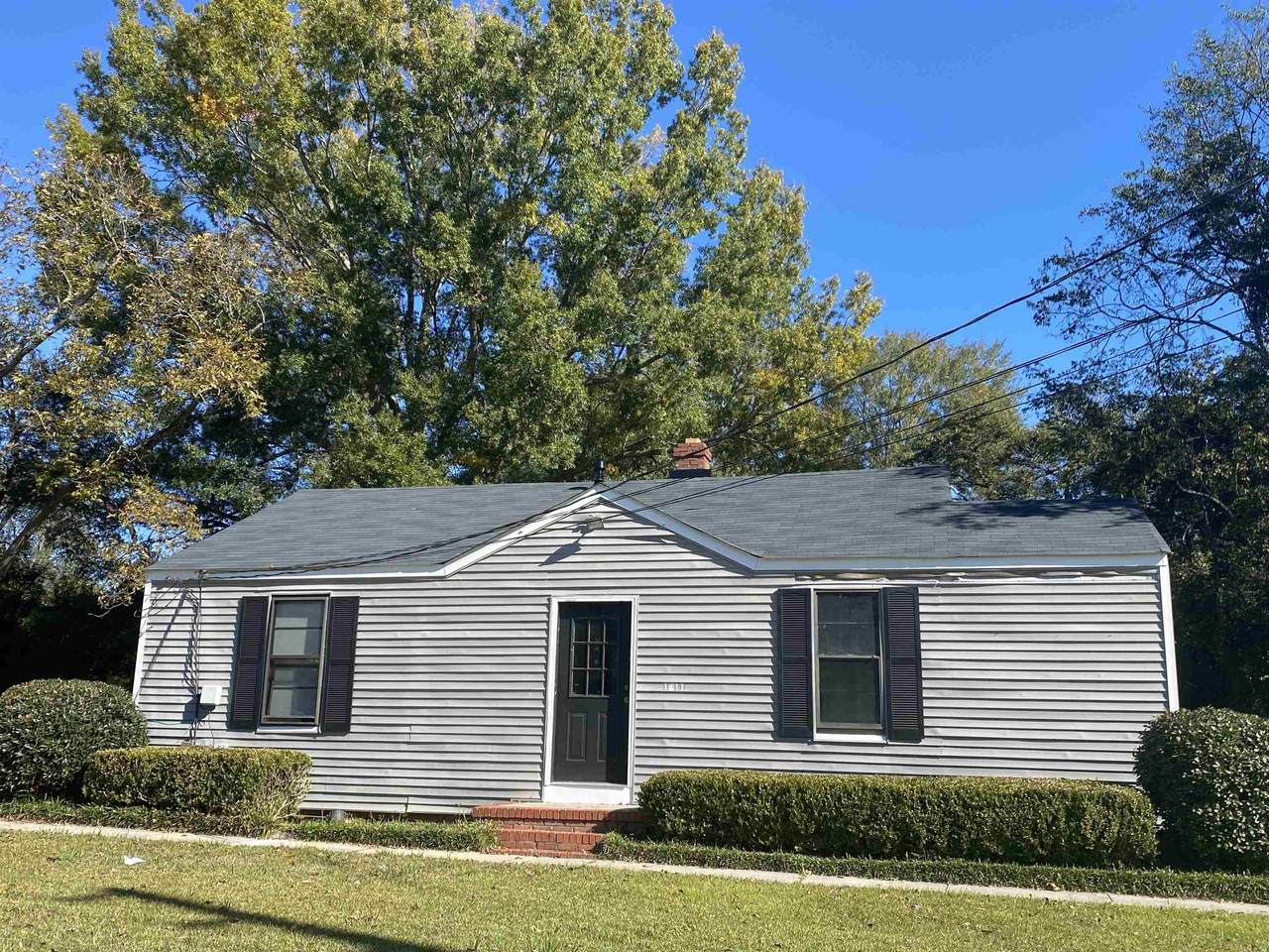 1211 North Columbia Street - Photo 1