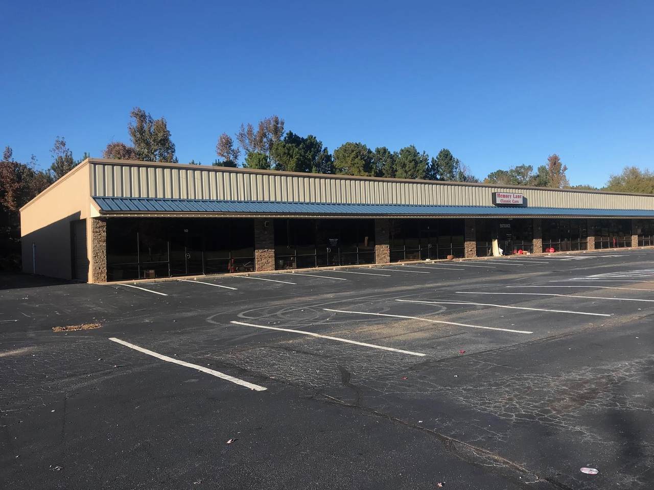 170 Scott Road - Photo 1