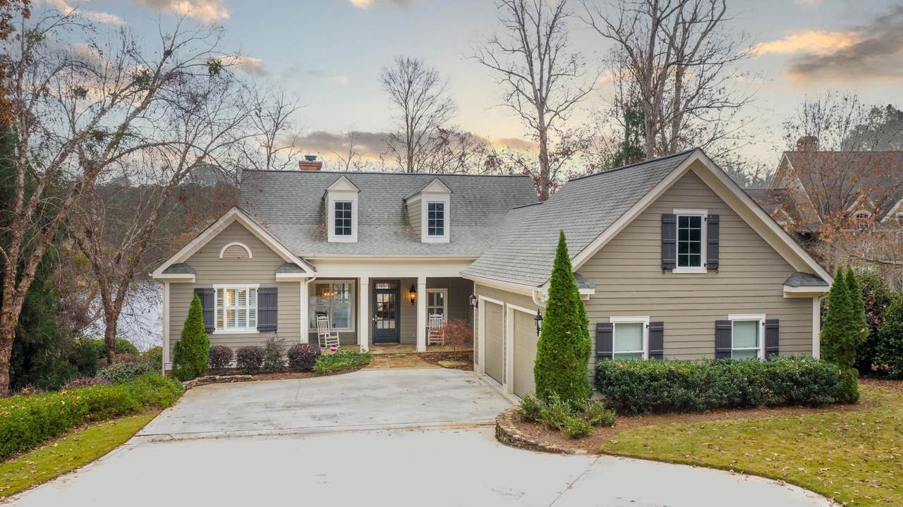 1130 Plantation Point Drive - Photo 1
