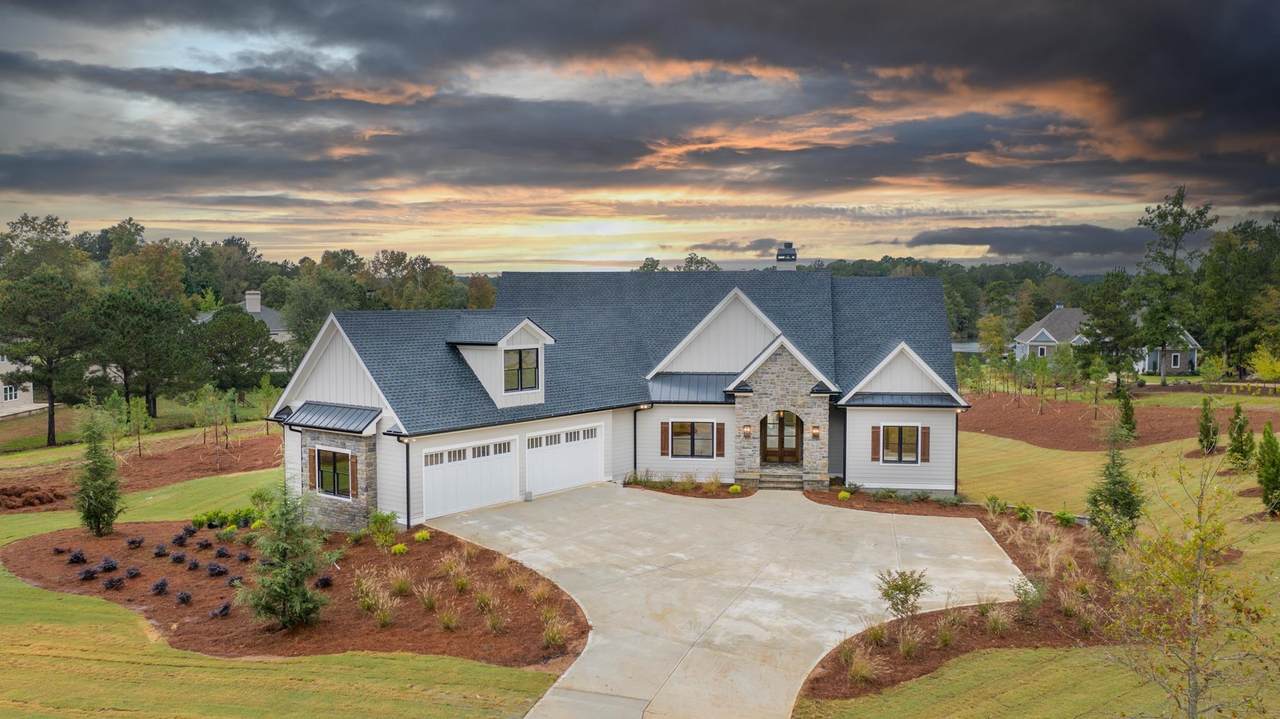 2041 Clearwater Drive - Photo 1