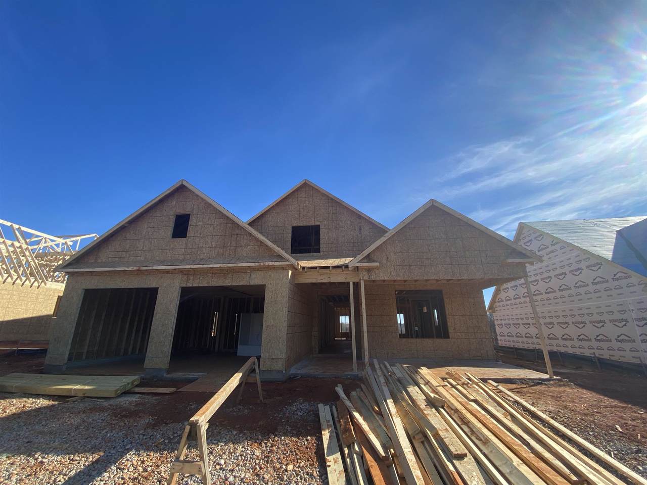 1161 Legend Dr - Photo 1
