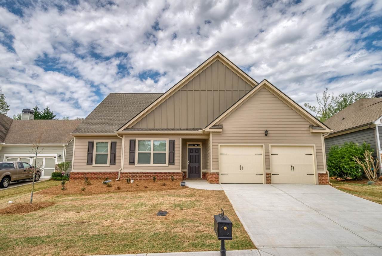1090 Creekwood Circle - Photo 1