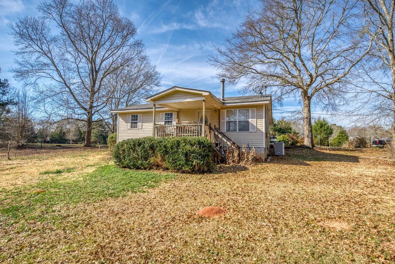 1080 Cleveland Avenue - Photo 1
