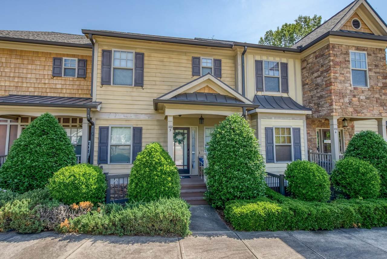 102 Mallard Drive - Photo 1