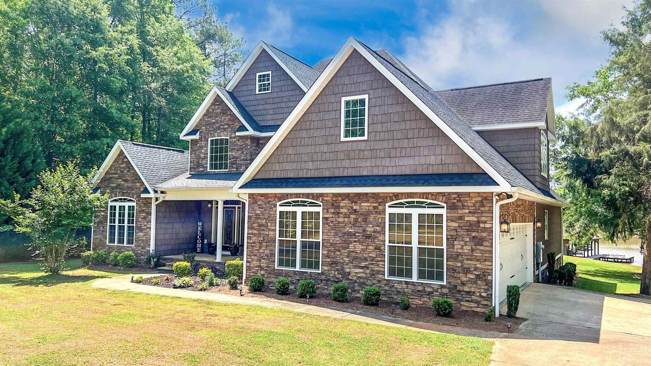216 Anchor Pointe Drive - Photo 1