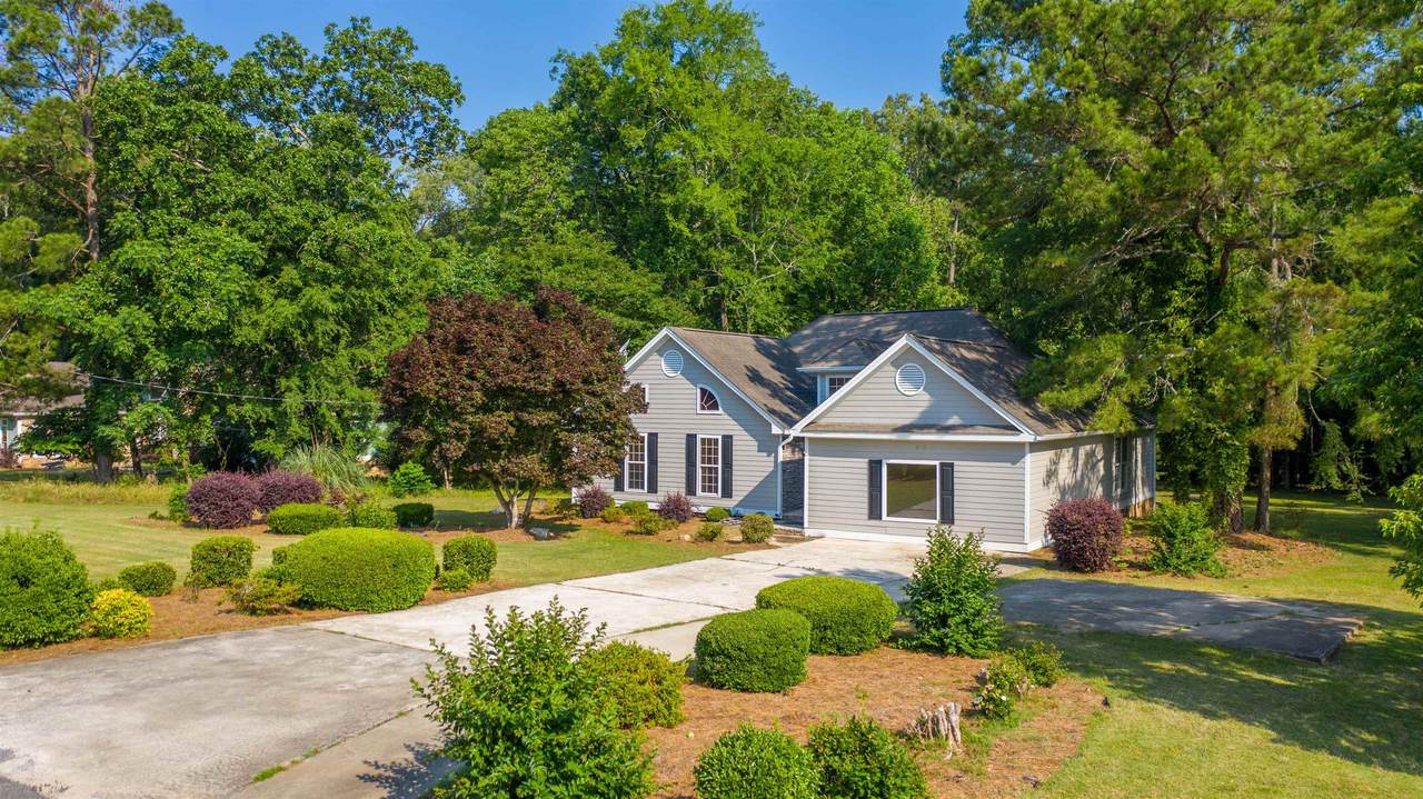 106 Stanton Drive - Photo 1