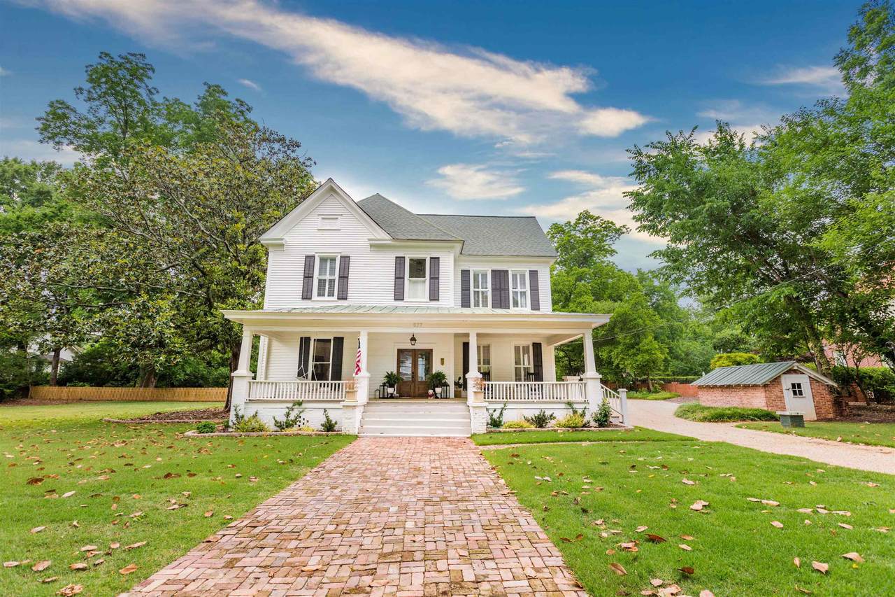 577 Main Street - Photo 1