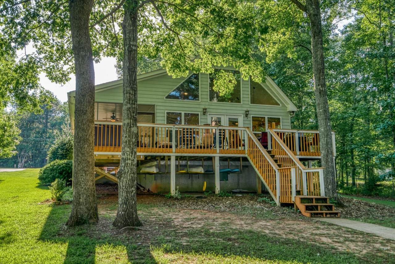 191A Lakeshore Drive - Photo 1