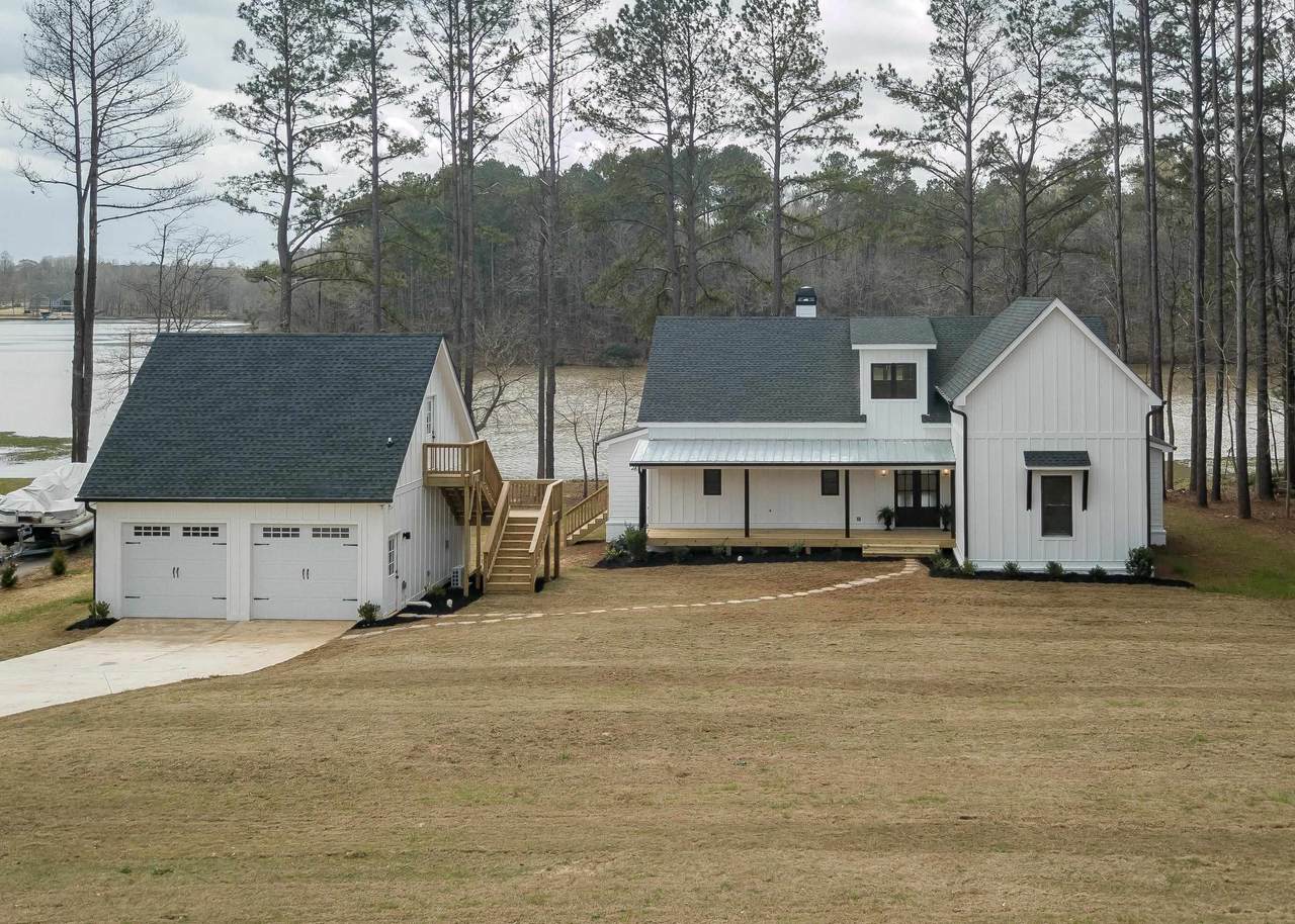 1001 Sugar Hill Way - Photo 1