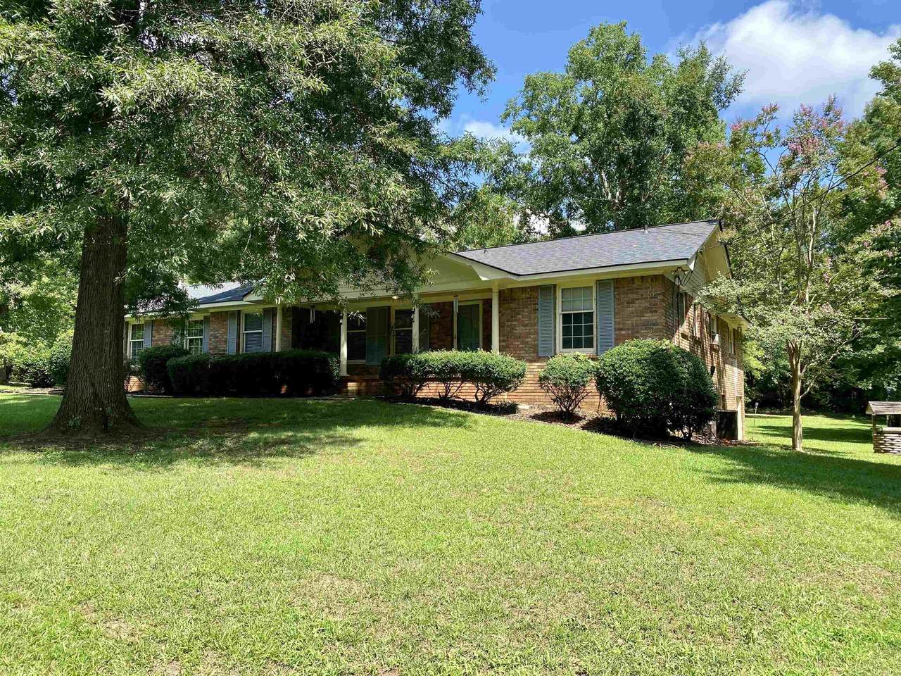 1110 Country Club Lane - Photo 1