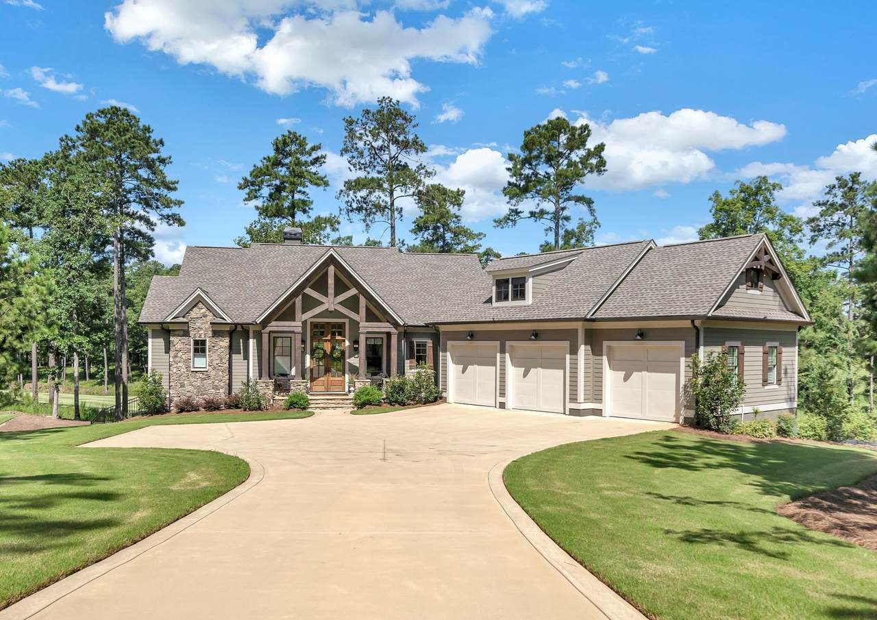 1020 Harris Creek - Photo 1