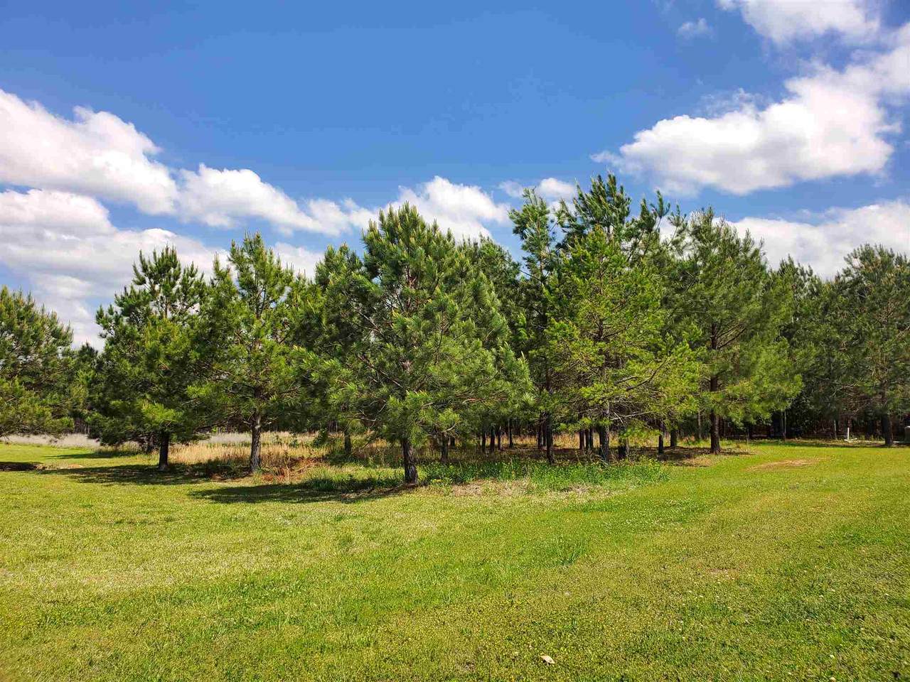 1021 Lake Country Drive - Photo 1