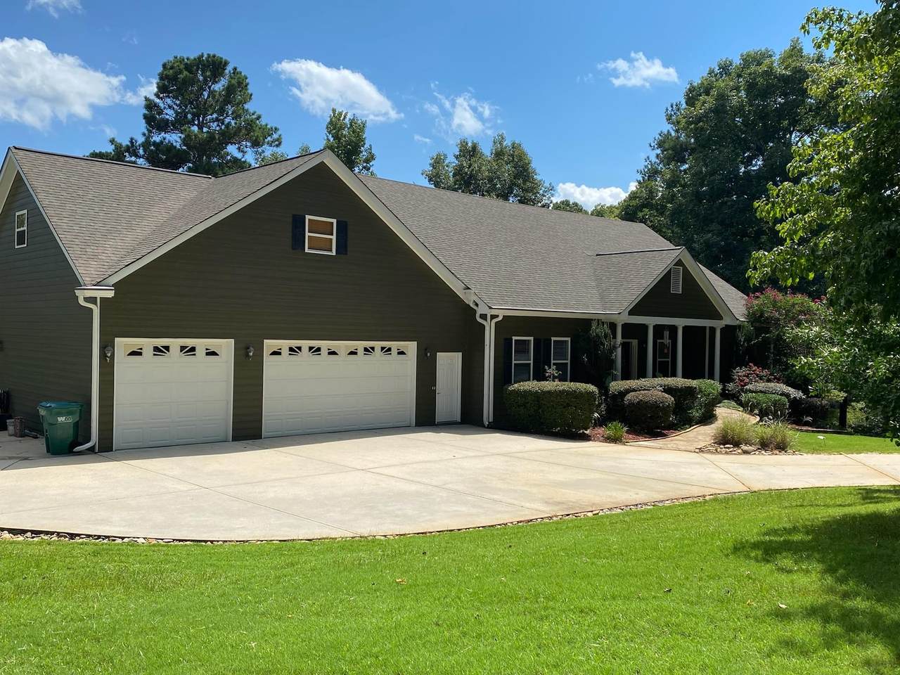 1001 Sun Valley Court - Photo 1