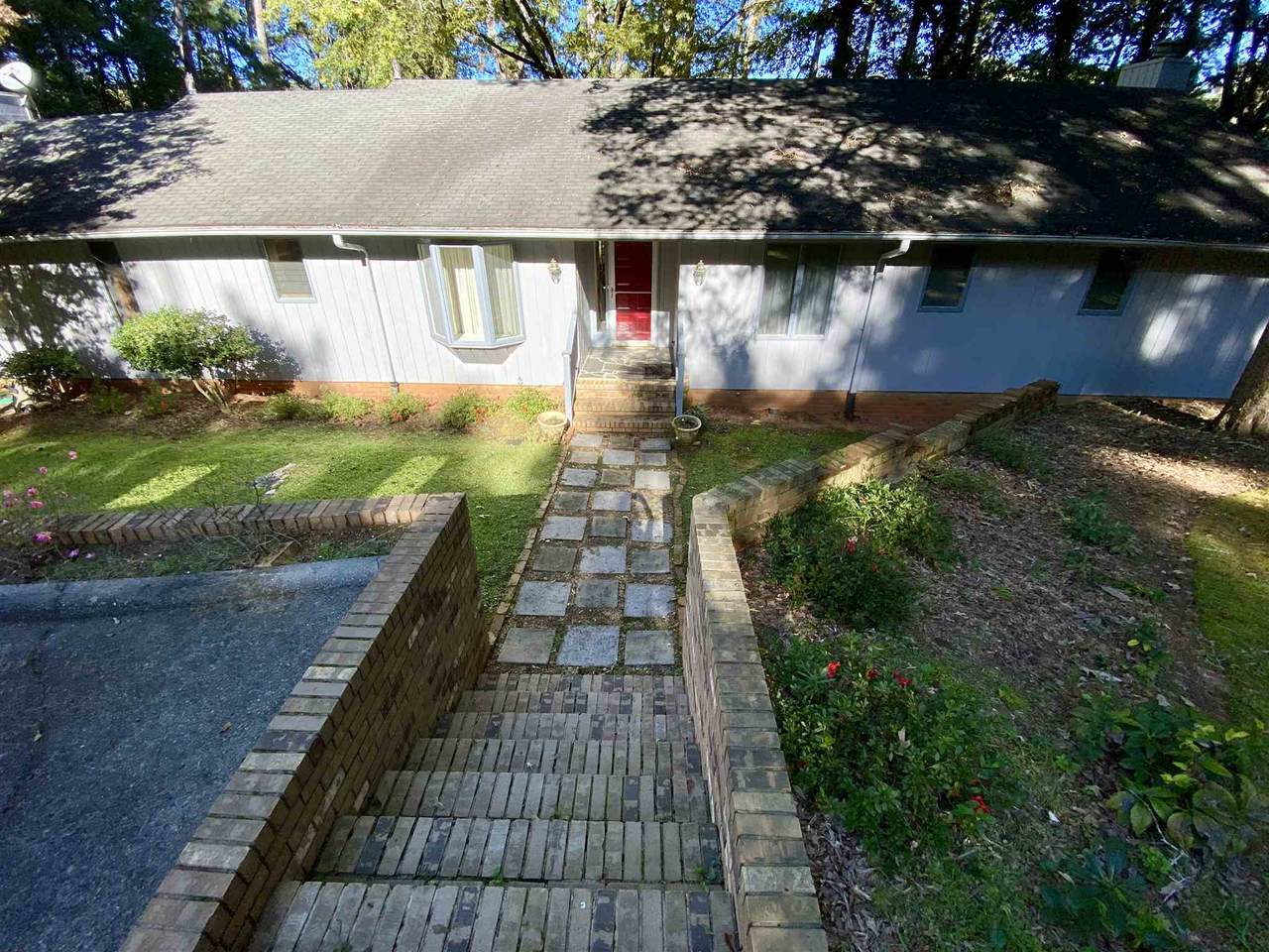 1102 Phelps Road - Photo 1