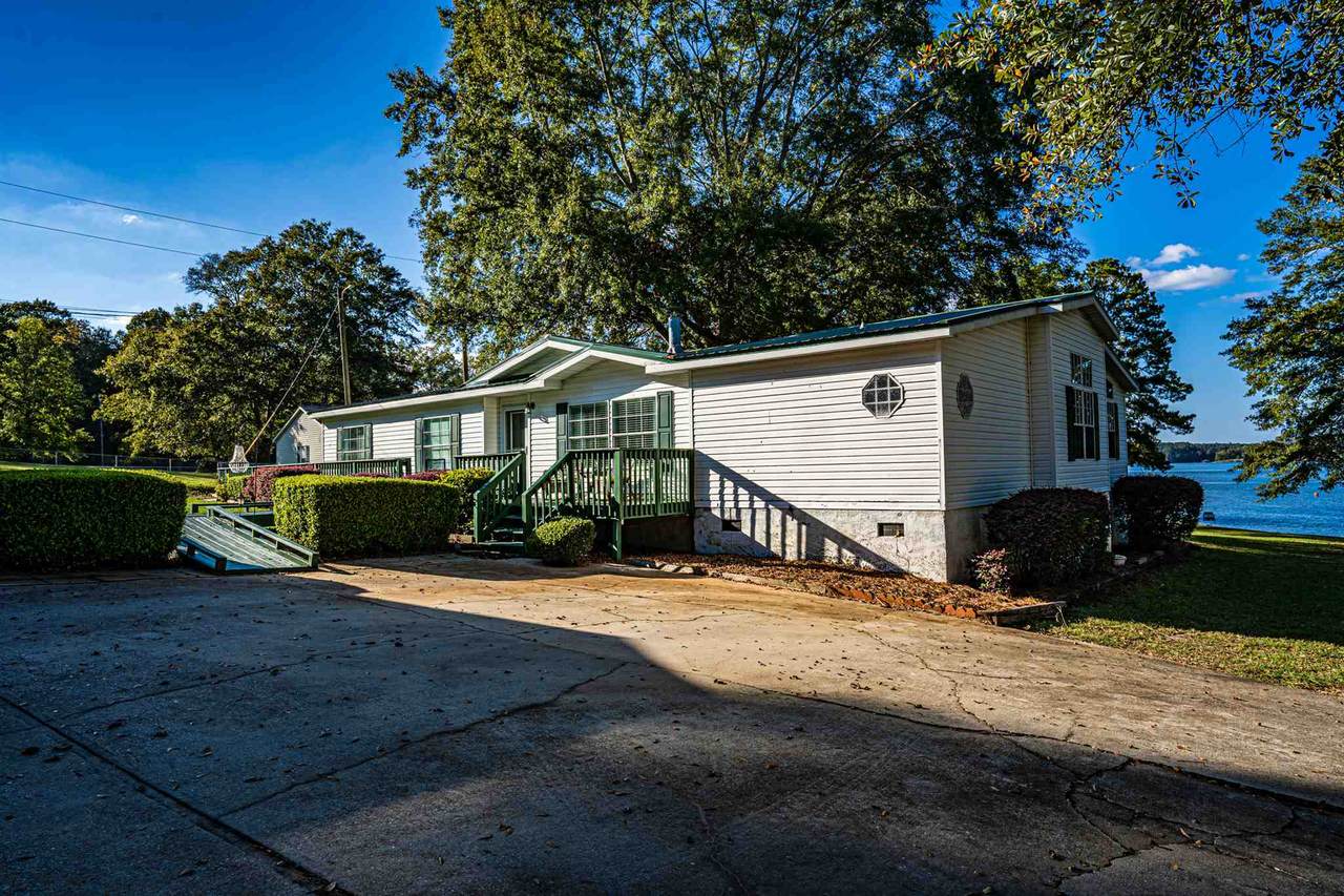 1052 Crooked Creek - Photo 1