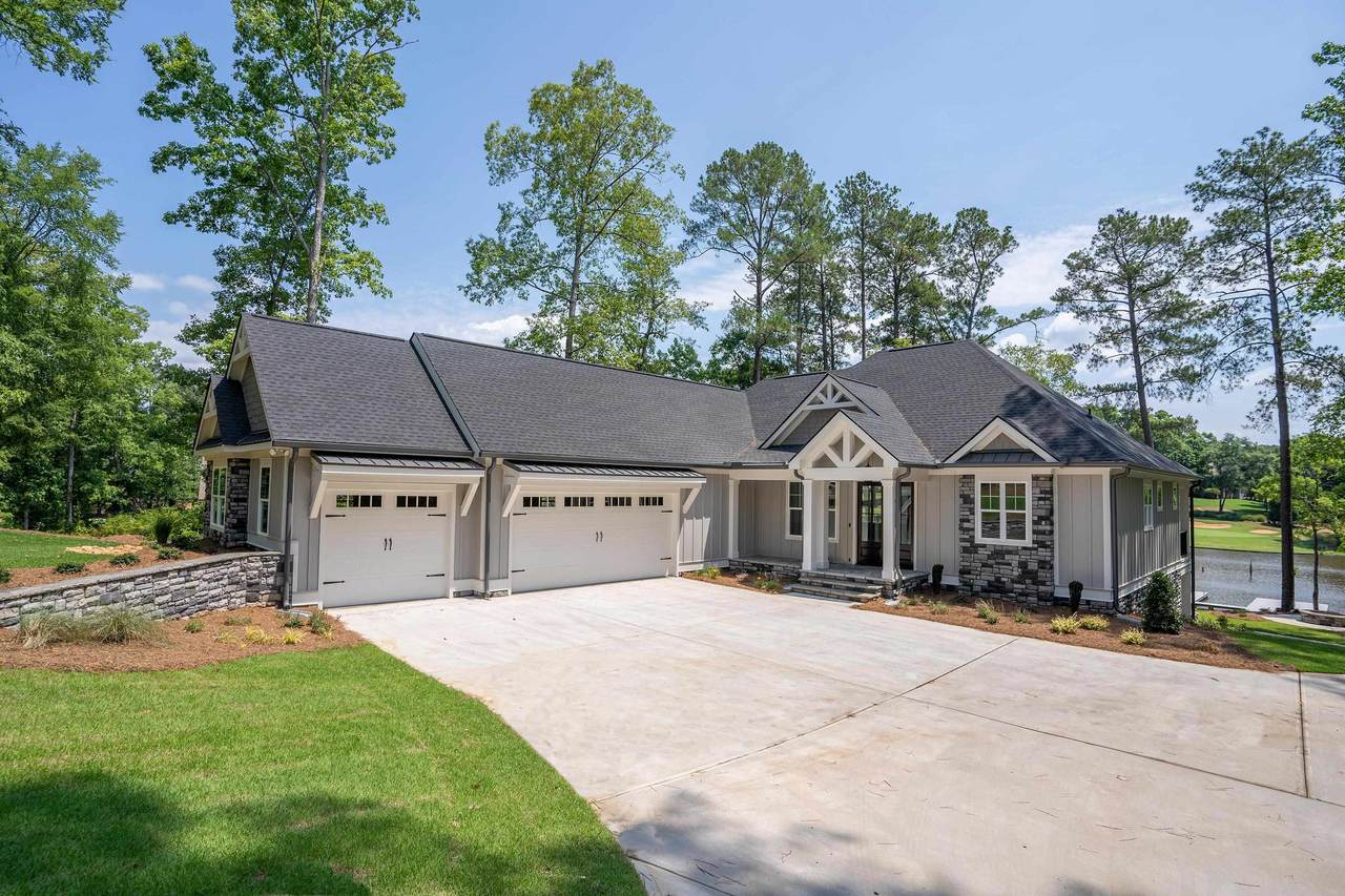 1070 Turnberry Circle - Photo 1