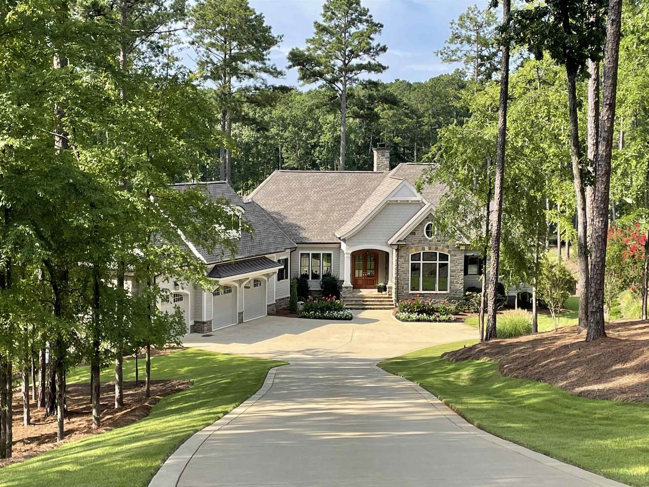 1040 Creek Bluff - Photo 1