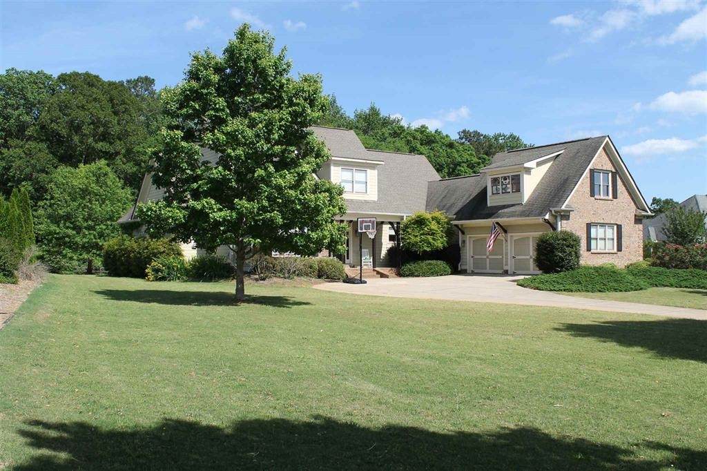 1070 Magnolia Loop - Photo 1