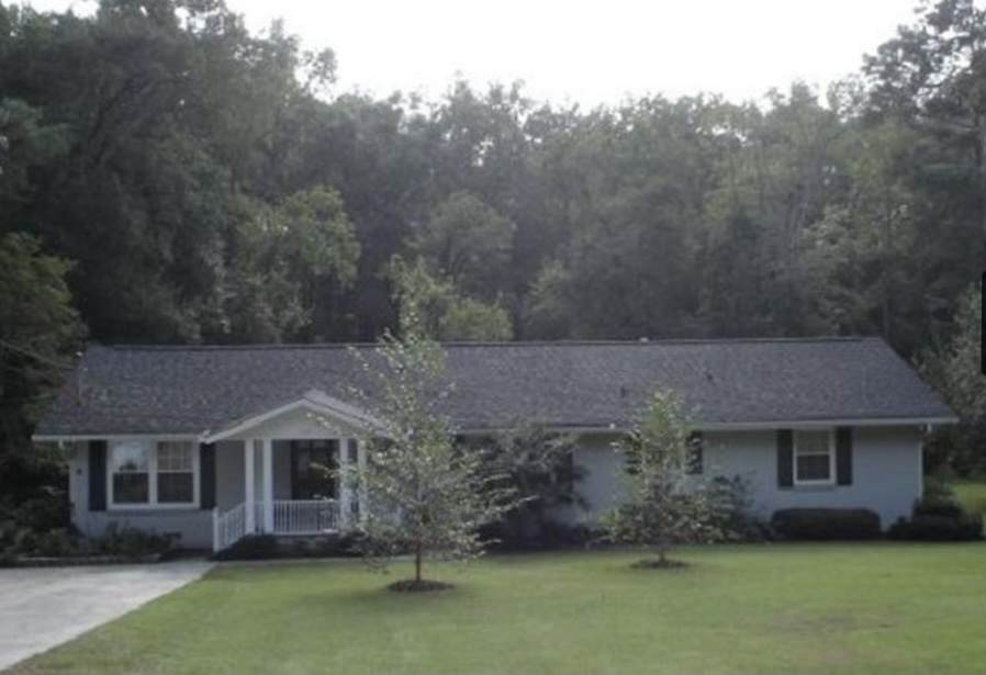 280 Lakeshore Drive - Photo 1