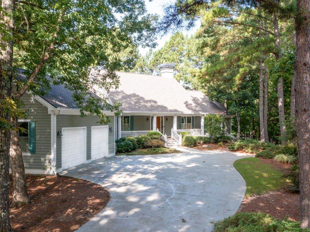 1061 Plantation Point Drive - Photo 1