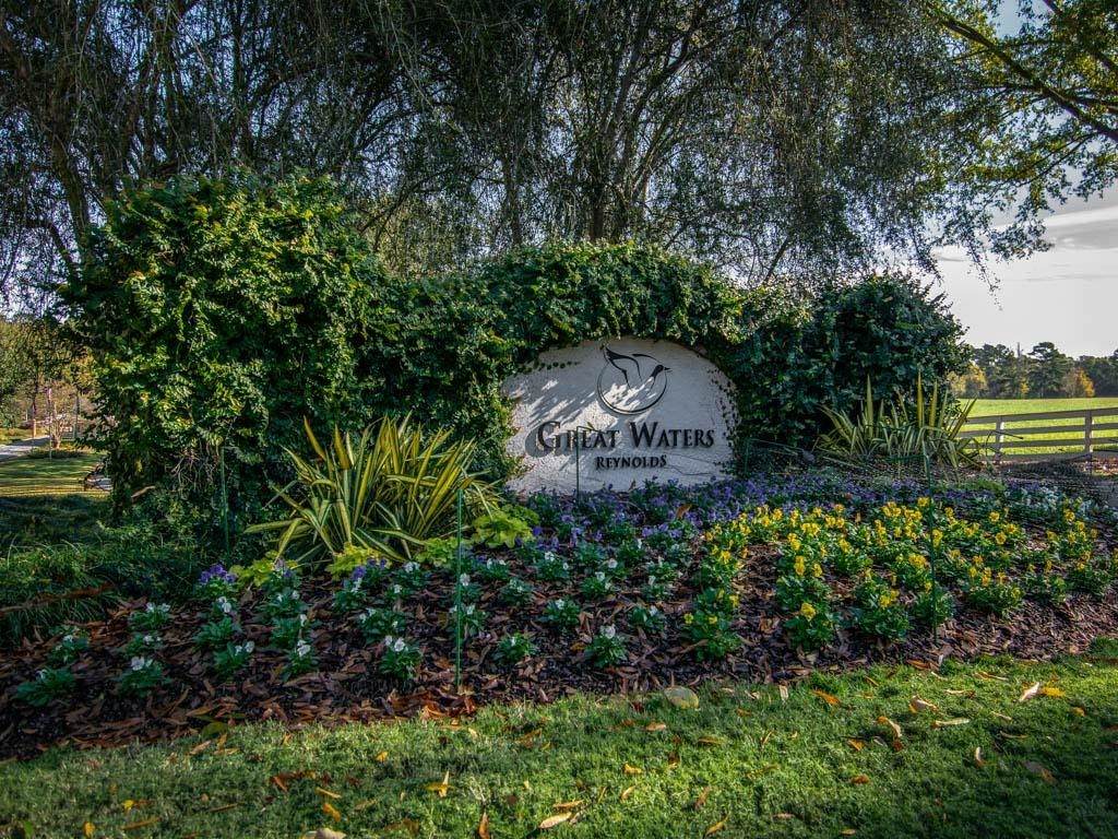 125 Broadlands Drive - Photo 1