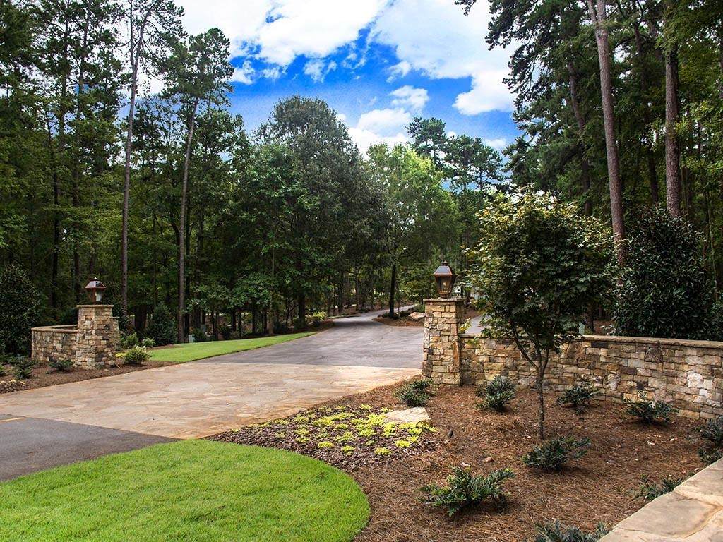 1010 Cavalier Cove - Photo 1