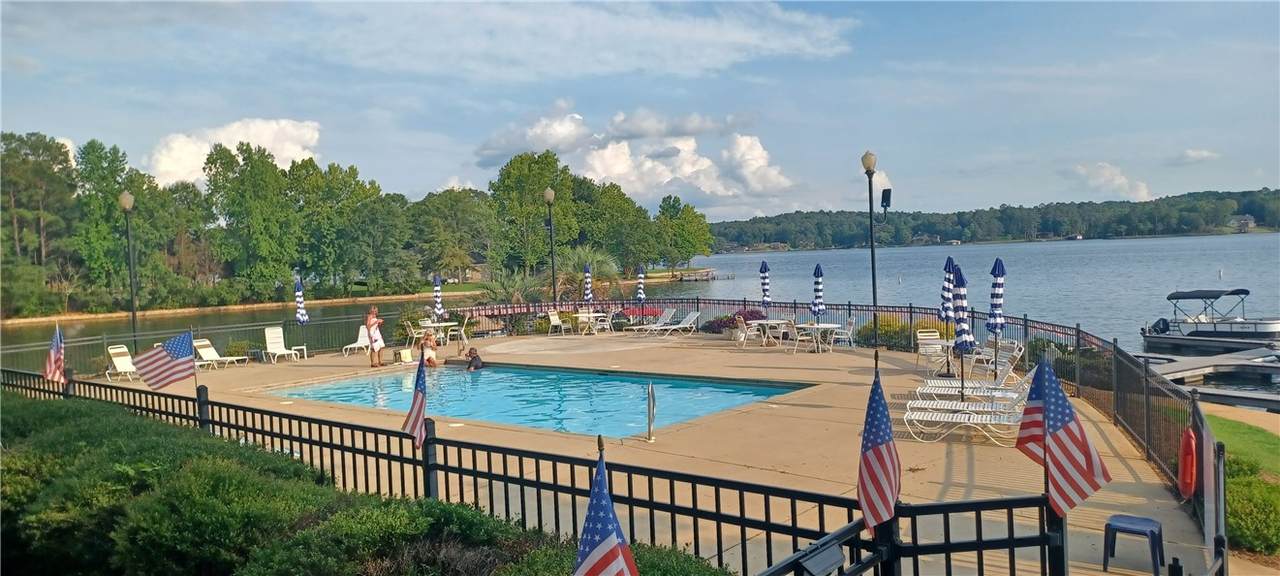 https://bt-photos.global.ssl.fastly.net/leecounty/1280_boomver_2_181148-2.jpg