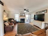 940 Sanders Street - Photo 3