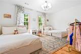 122 Carolina Court - Photo 14