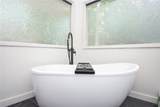 1500 Lake Circle - Photo 20