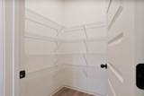 816 Hunters Way - Photo 13