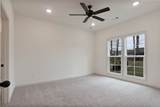 816 Hunters Way - Photo 16