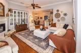 1678 Sutherland Lane - Photo 13