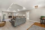 677 Sherwood Drive - Photo 4